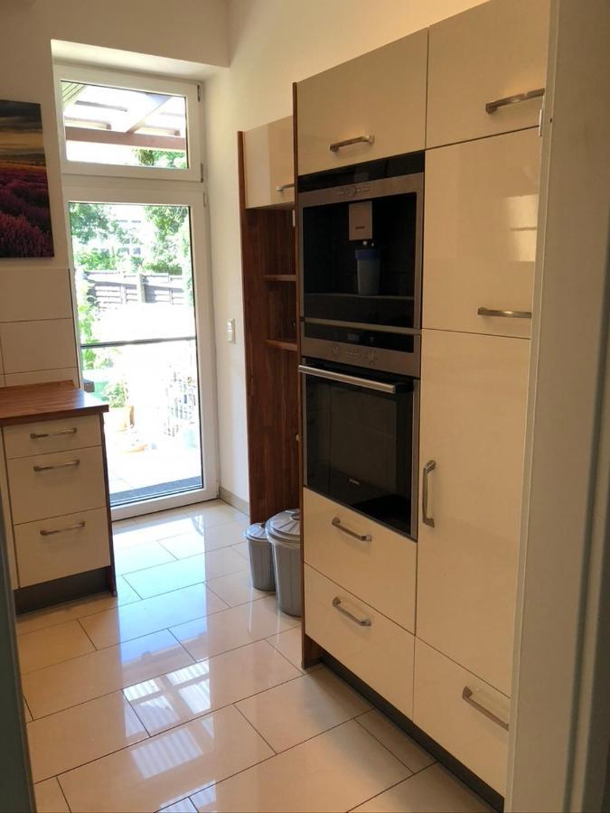 Ferienwohnung An Der Gruenen Clara Ерфурт Екстериор снимка