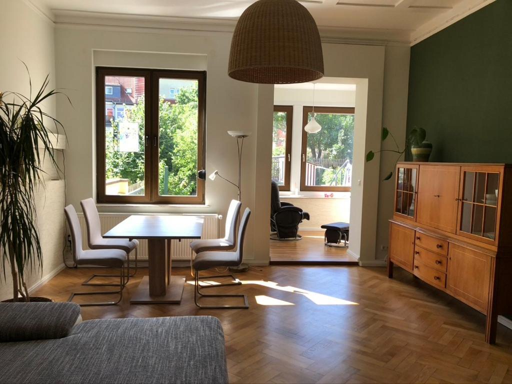 Ferienwohnung An Der Gruenen Clara Ерфурт Екстериор снимка